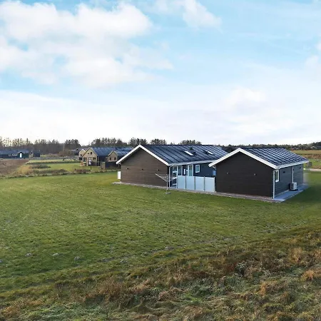10 Person In * Løkken